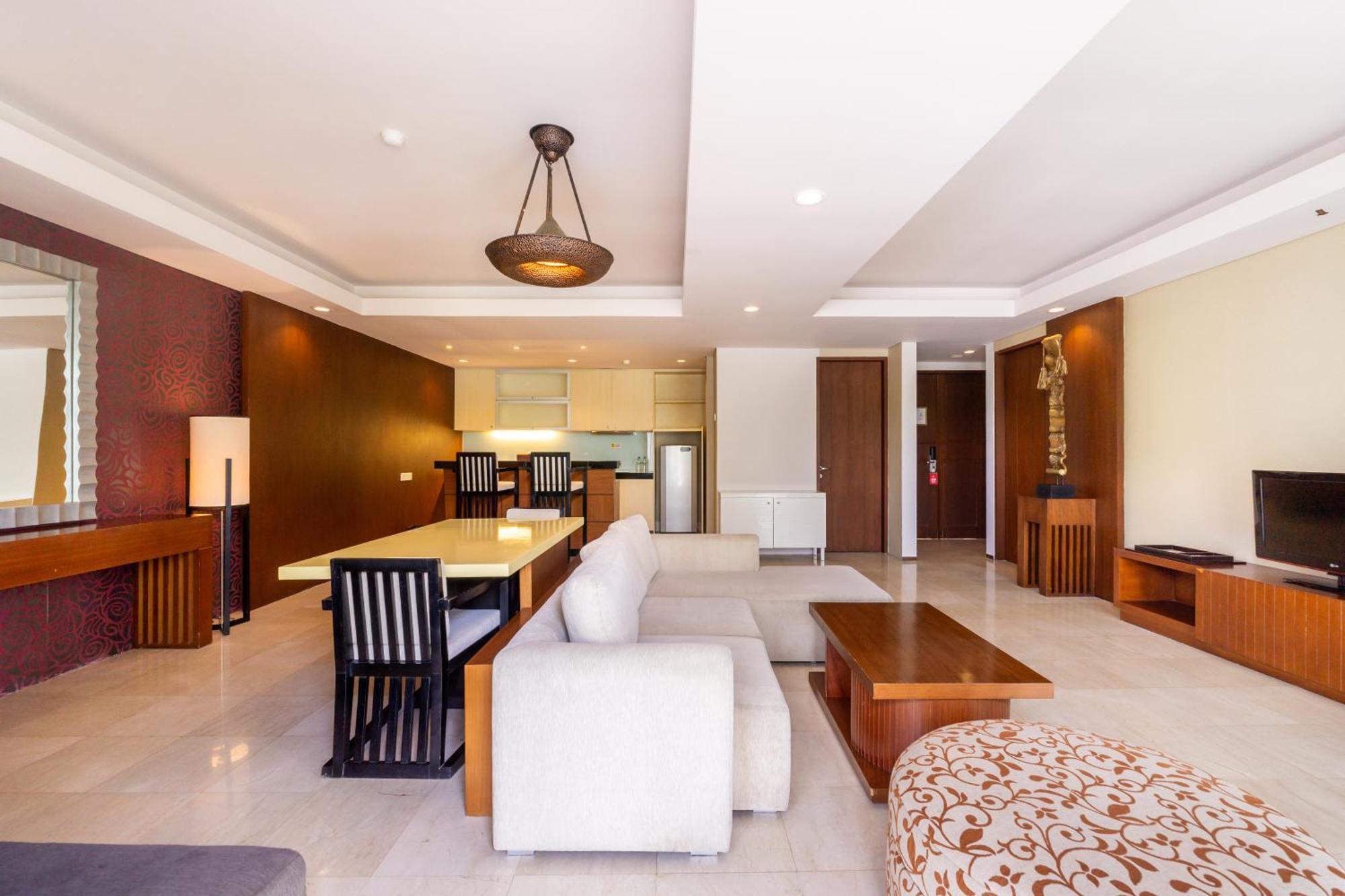 Отель Le Grande Bali Улувату Экстерьер фото A suite at the hotel
